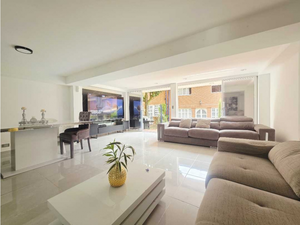 Hermosa casa para venta ubicada en Medellín sector la Mota