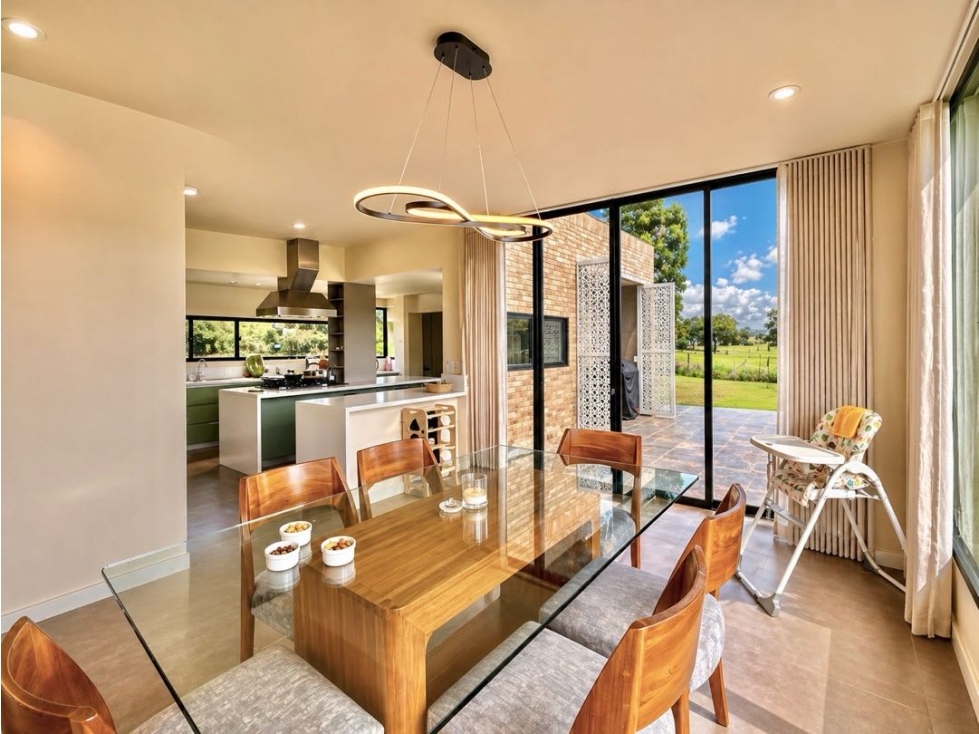 HERMOSA CASA REMODELADA EN YERBABUENA — foto 4