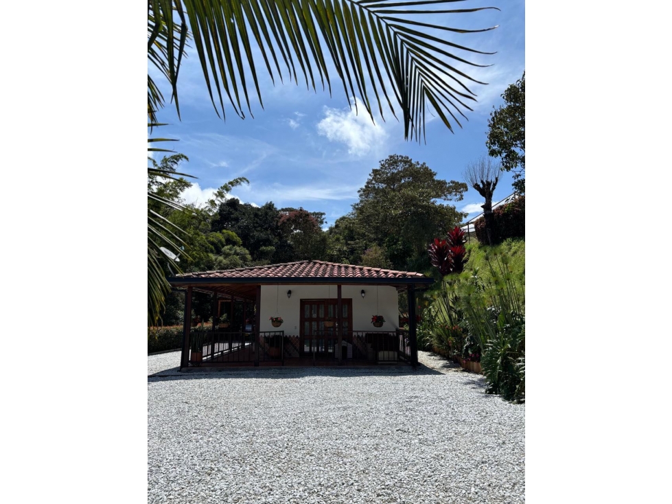HERMOSA CASA TRADICIONAL EN VENTA EN EL CARMEN DE VÍBORAL. Oportunidad — foto 6
