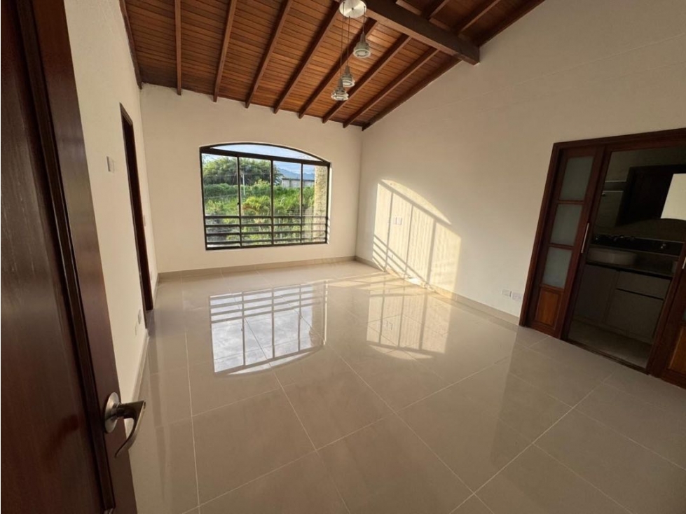 Hermosa Casa ubicada en Pinares Pereira — foto 4