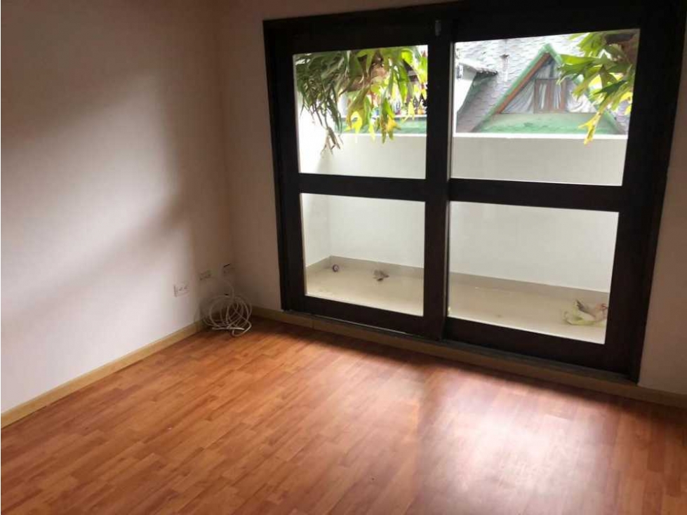 HERMOSA CASA UNIFAMILIAR DE DOS (2) PLANTAS EN VENTA - CARMEN DE VIB. - 3