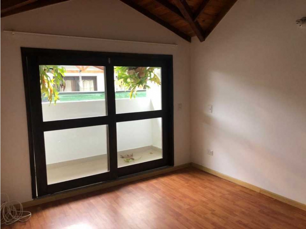 HERMOSA CASA UNIFAMILIAR DE DOS (2) PLANTAS EN VENTA - CARMEN DE VIB. - 4