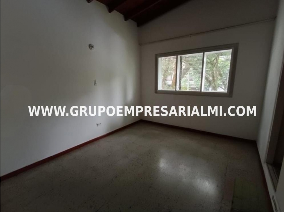 HERMOSA CASA UNIFAMILIAR EN ARRIENDO - SECTOR SIMÓN BOLÍVAR COD: 33381 — foto 6