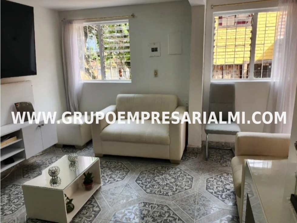 HERMOSA CASA UNIFAMILIAR EN VENTA - SECTOR PUEBLO VIEJO COD: 29444 - 2
