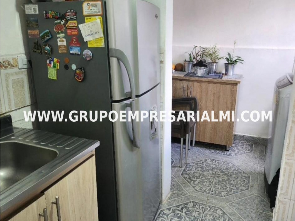 HERMOSA CASA UNIFAMILIAR EN VENTA - SECTOR PUEBLO VIEJO COD: 29444 - 4