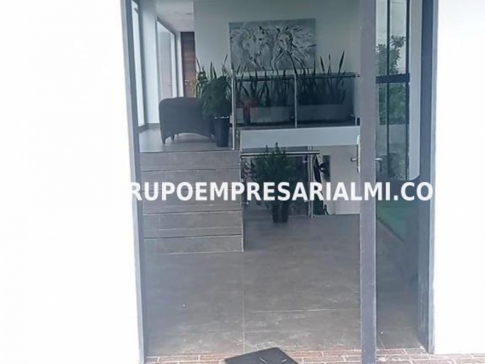 HERMOSA CASA UNIFAMILIAR EN VENTA - SANTA FE COD: 11187 - 6