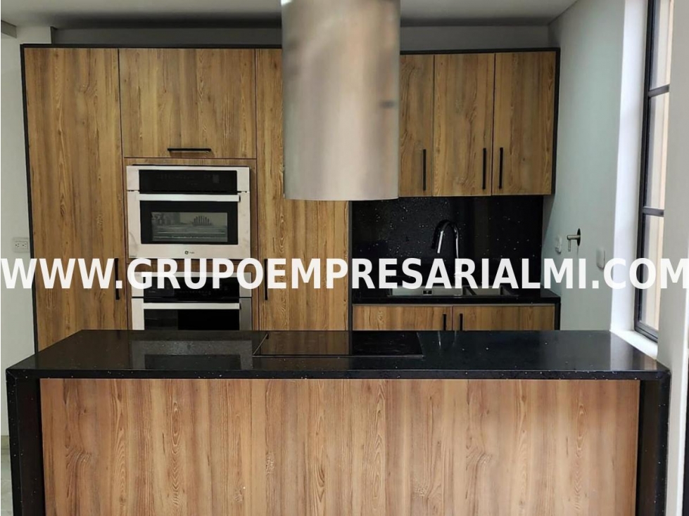 HERMOSA CASA UNIFAMILIAR EN VENTA - SECTOR LA COLOMBIERE COD: 32270 — foto 5