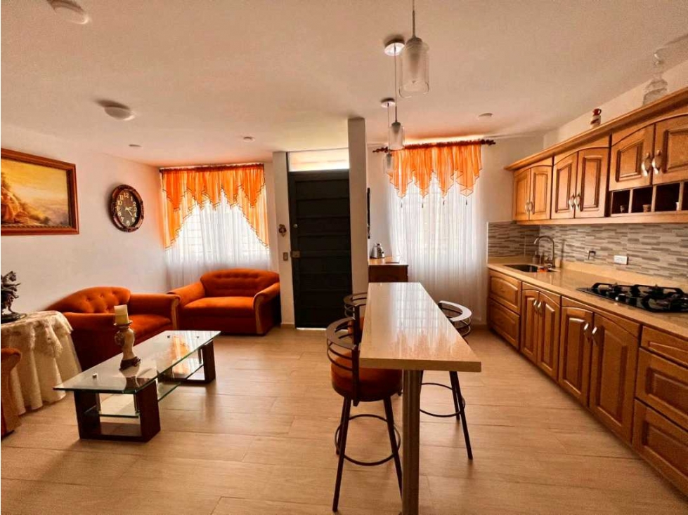 HERMOSA CASA UNIFAMILIAR EN VENTA CON EXCELENTE UBICACION - EL CARMEN. — foto 4