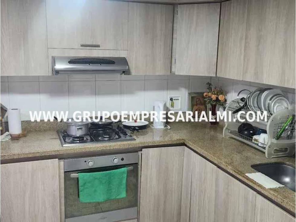 HERMOSA CASA UNIFAMILIAR EN VENTA - SECTOR LOMA LOS BERNAL COD: 33157 — foto 6