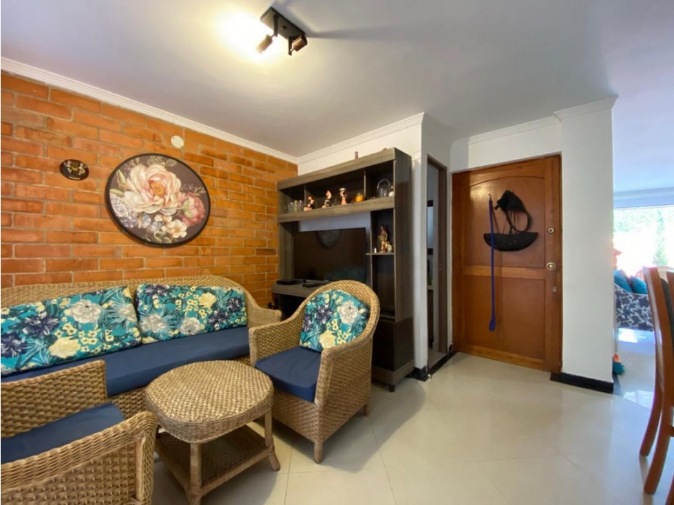 HERMOSA CASA UNIFAMILIAR ENVIGADO SECTOR LAS ANTILLAS SOLO DE CONTADO — foto 5