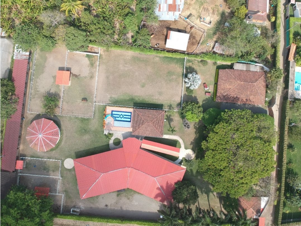 Hermosa finca de 6.400m2 en venta / permuta Rozo Valle Colombia