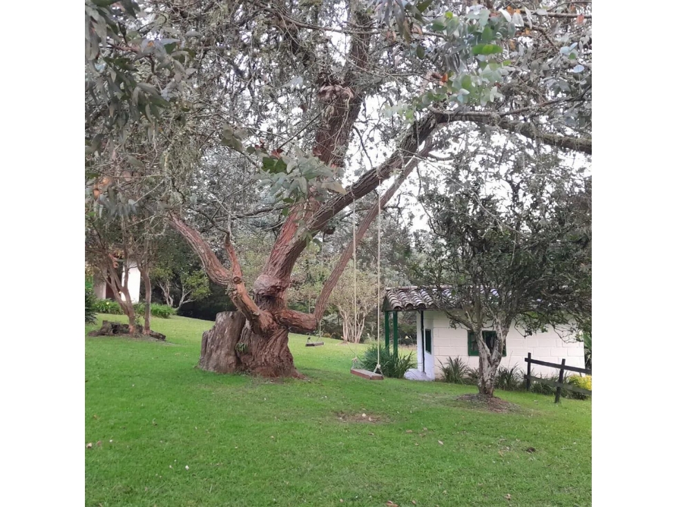 Hermosa finca en El Retiro sector La Fe