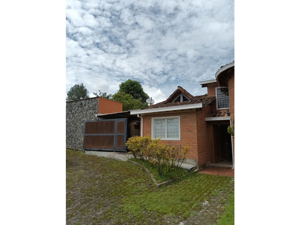 Hermosa finca en Guarne en Conjunto Cerrado vereda La Clarita — foto 3