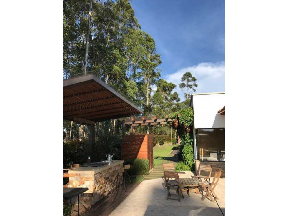 Venta Hermosa finca club llano grande Amoblada — foto 3