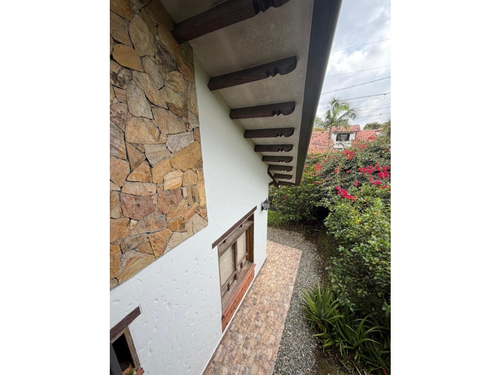Hermosa finca en Rionegro sector Gualanday en unidad cerrada — foto 6