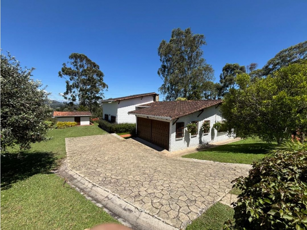 Hermosa finca en unidad cerrada en La Ceja — foto 4