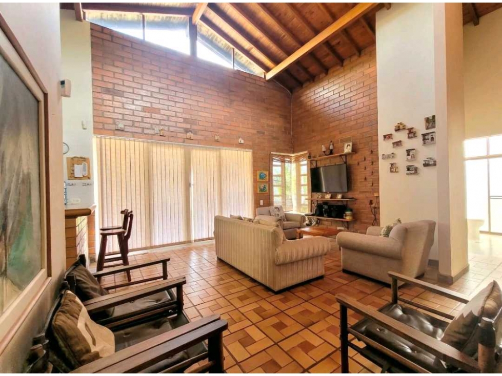 Hermosa FINCA en venta. Barbosa, vereda Yarumito. Piscina y kiosco — foto 6
