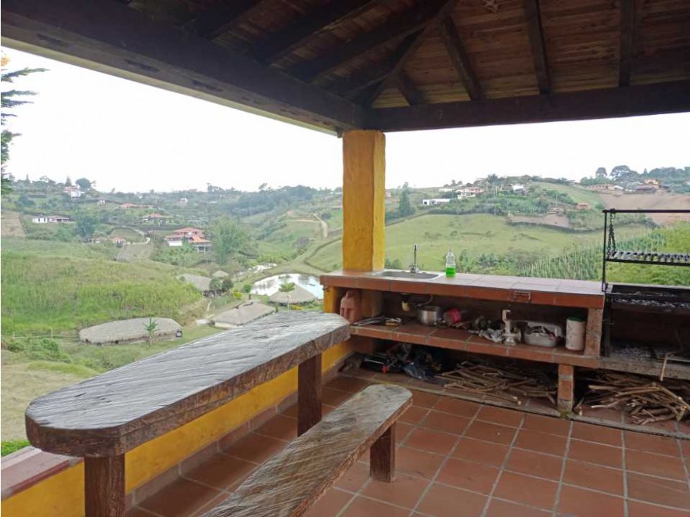 HERMOSA FINCA EN VENTA CON CABALLERISAS Y PRECIO - MARINILLA ANTIOQUIA — foto 3