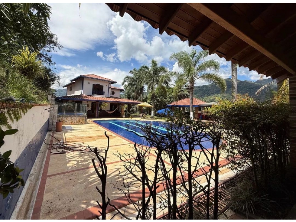 Hermosa Finca en Venta Copacabana Antioquia — foto 2