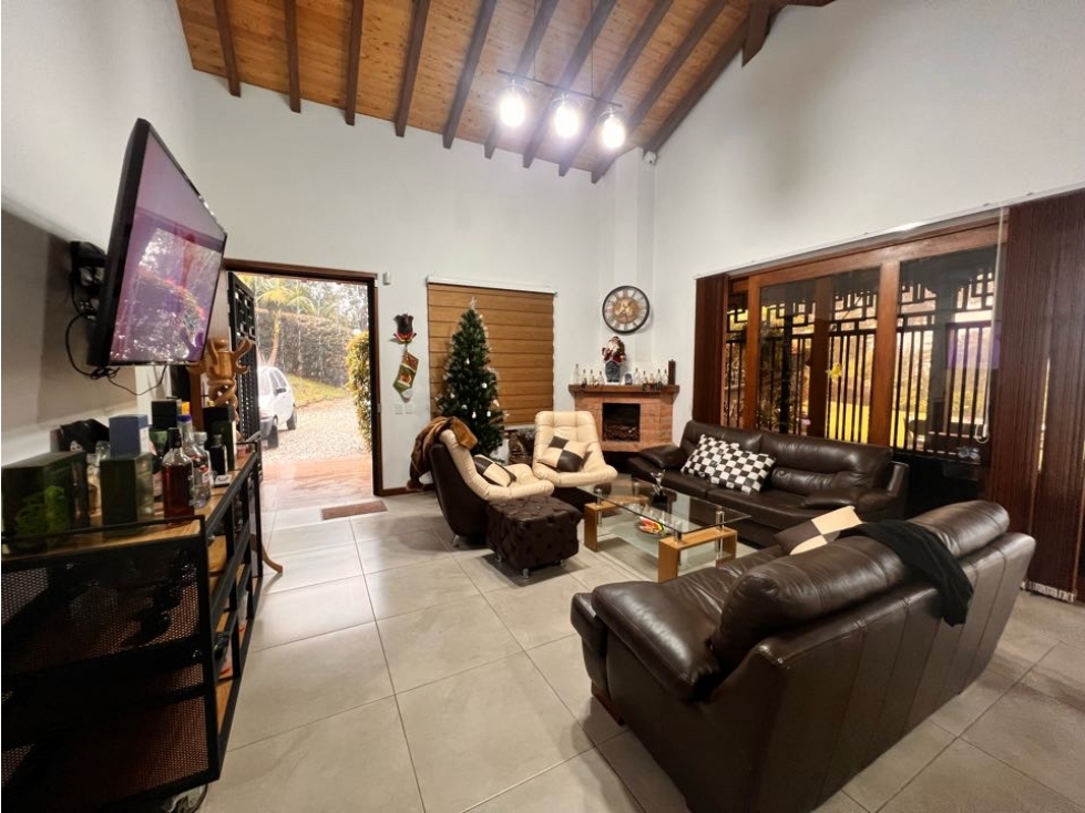 HERMOSA FINCA EN VENTA SECTOR CANADA EL CÁRMEN DE VIBORAL — foto 5