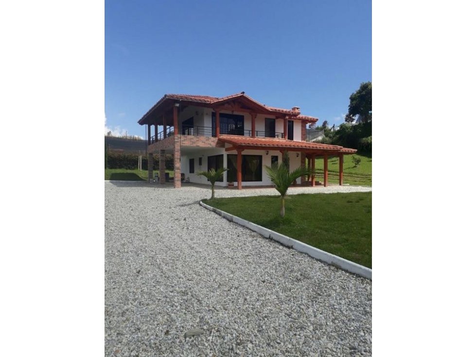 HERMOSA FINCA EN VENTA VEREDA LA PALMA EL CARMEN DE VIBORAL