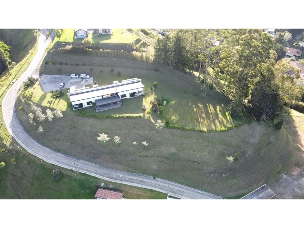 HERMOSA FINCA PONTEZUELA UNIDAD CERRADA — foto 2