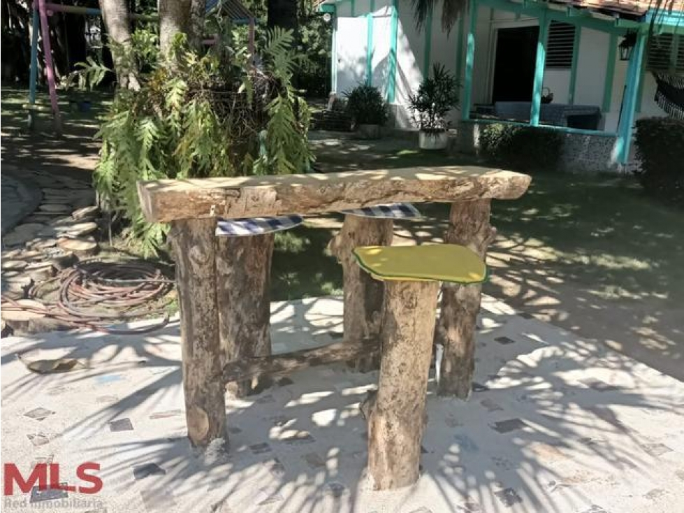 Hermosa finca Santa Fe de Antioquia(MLS#235752) - 2