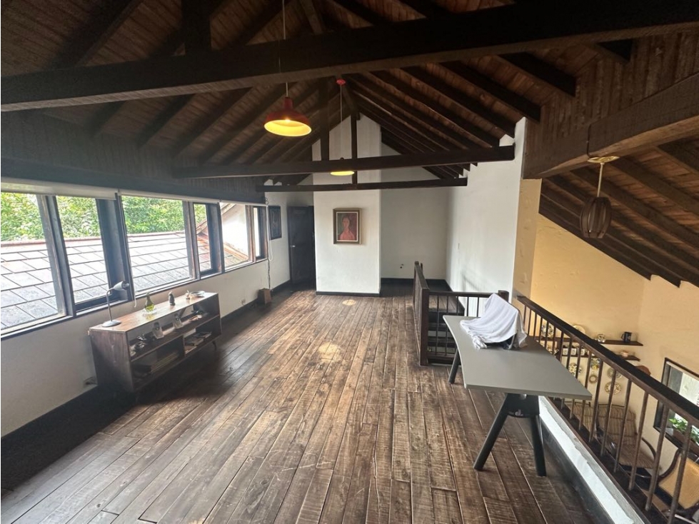 Hermosa finca sobre la vía Llanogrande aeropuerto altura estatua Mahad — foto 2