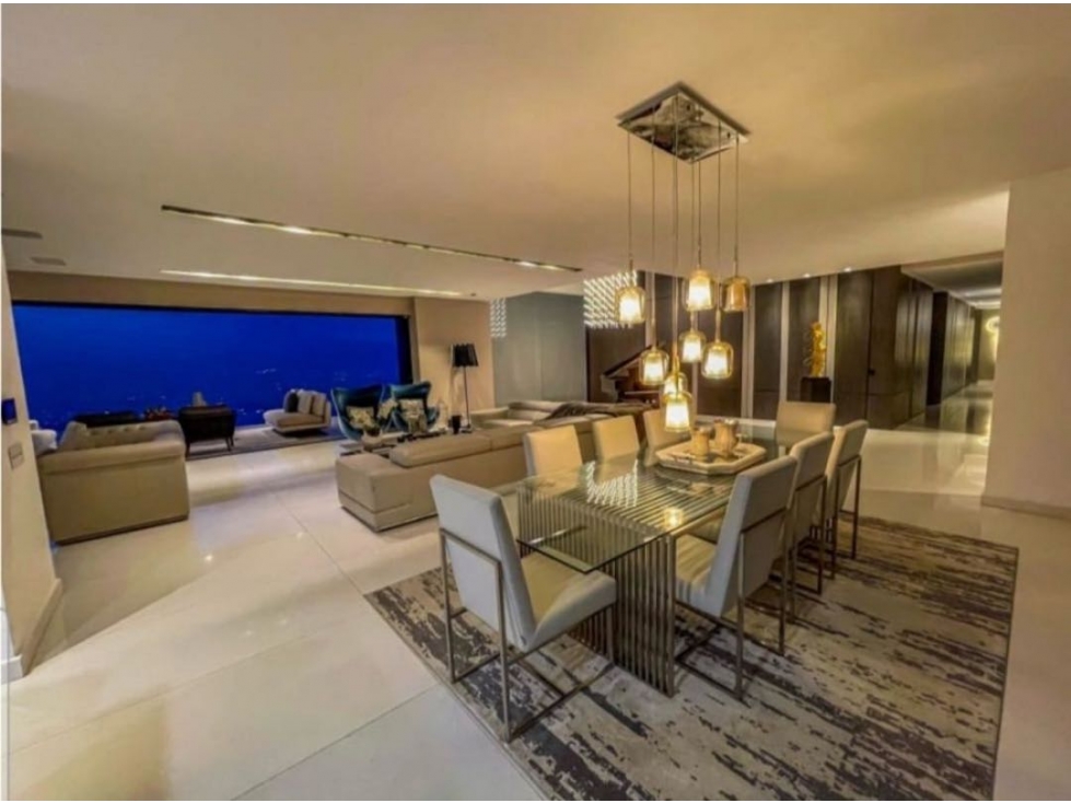 HERMOSA MANSION EN LAS PALMAS CON UNA ESPECTACULAR VISTA A LA CIUDAD — foto 4