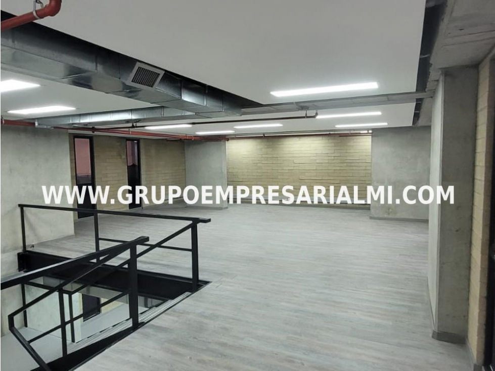 HERMOSA OFICINA DÚPLEX EN ARRIENDO - SECTOR AGUACATALA COD: 30549 — foto 2