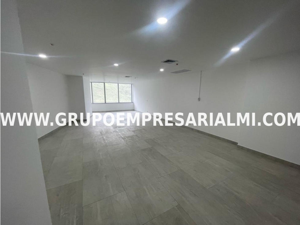 HERMOSA OFICINA EN ARRIENDO - SECTOR LAS PALMAS COD: 31761 — foto 2