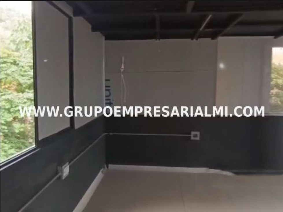 HERMOSA OFICINA EN ARRIENDO - SECTOR SAN DIEGO COD: 32378 — foto 3