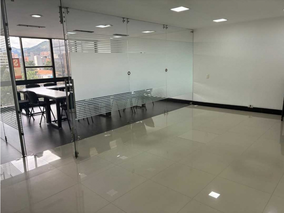 Hermosa oficina en Chapinero — foto 3