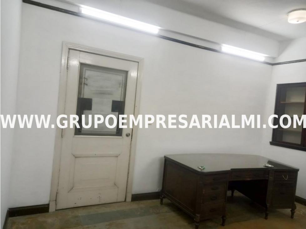 HERMOSA OFICINA EN VENTA - SECTOR PARQUE BERRIO COD: 31409 — foto 4