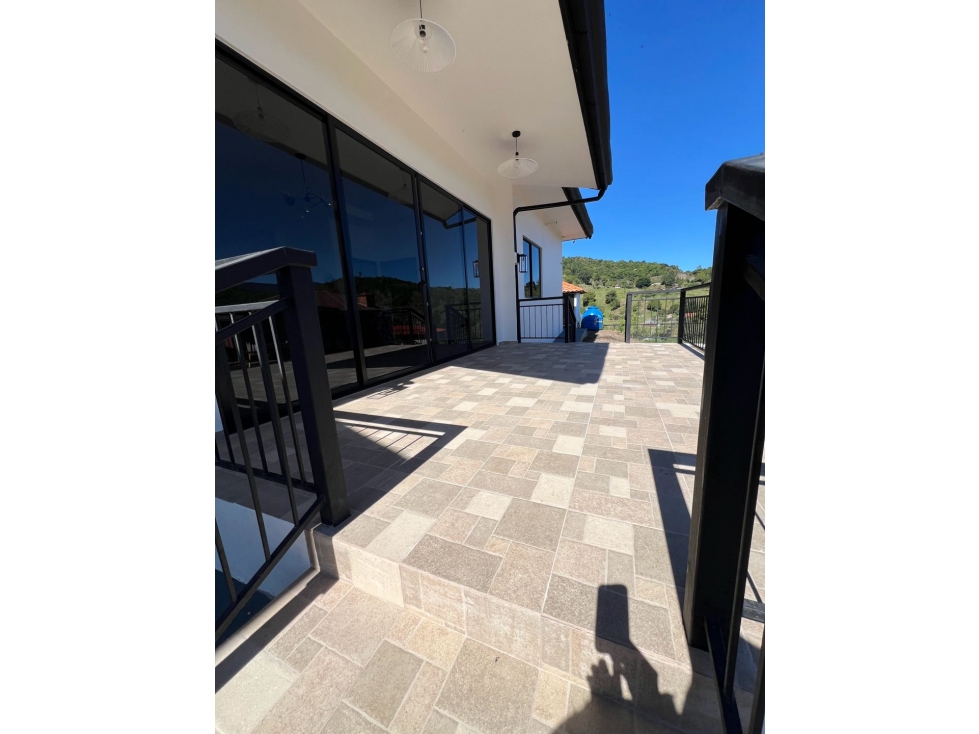 Hermosa Vivienda a la venta con espectacular vista a las montañas — foto 4