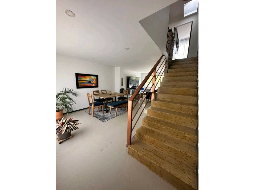 HERMOSA Y ACOGEDORA CASA EN VENTA EN LA FLORIDA