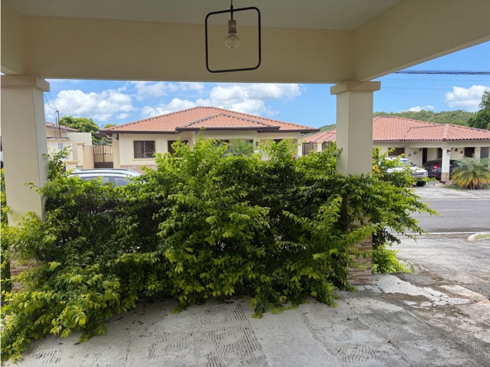 Hermosa y amplia casa a un precio increíble — foto 2