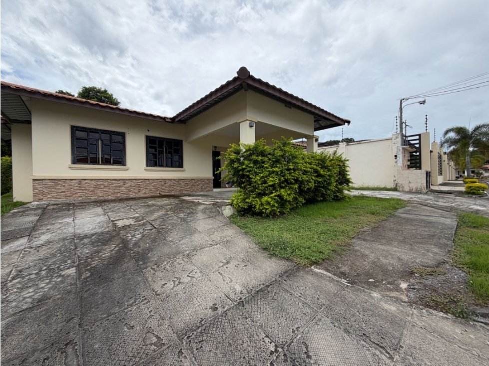 Hermosa y amplia casa a un precio increíble — foto 3