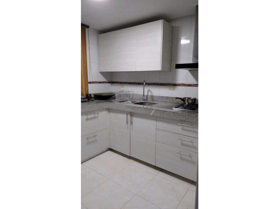 HERMOSA Y AMPLIA CASA EN CAÑAVERAL 1 — foto 3