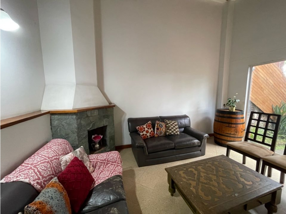 Hermosa y amplia casa en la loma del Esmeraldal — foto 3