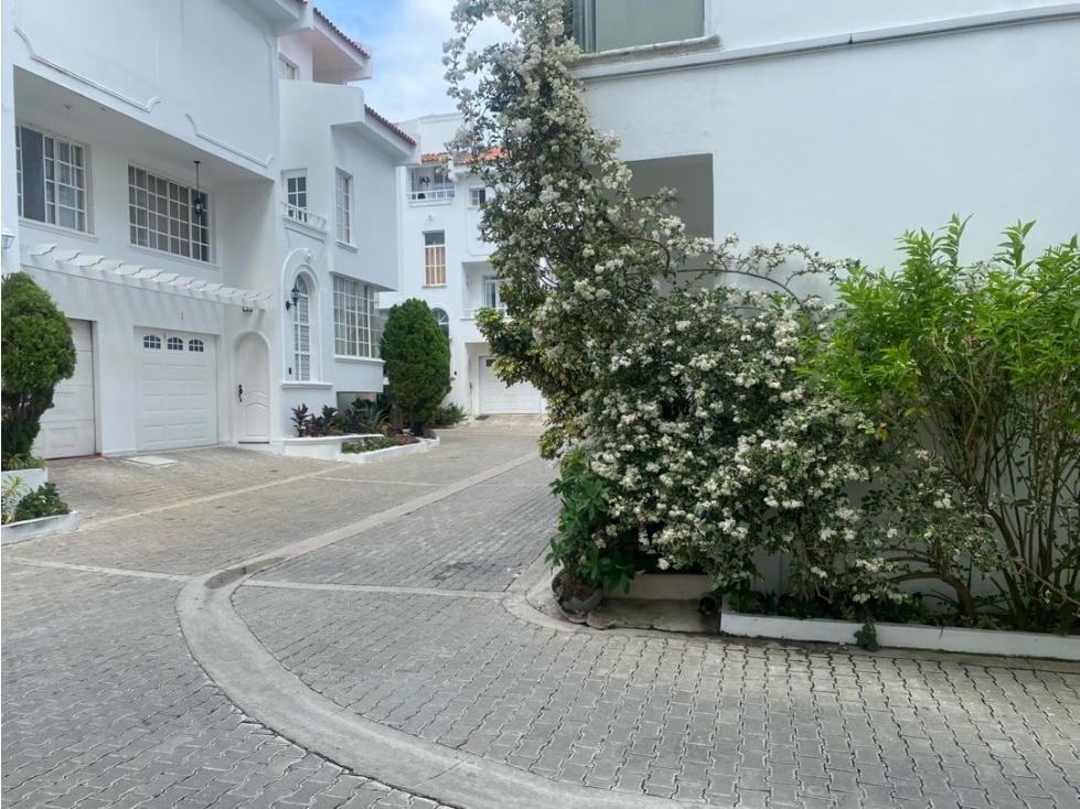 Hermosa Casa en conjunto en Venta en Villa Santos — foto 4