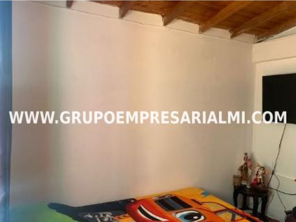 HERMOSAS CASAS EN VENTA - SECTOR NIQUIA COD: 30269 - 6