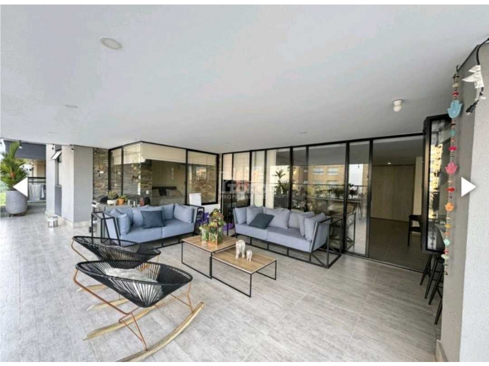 Hermoso Ap Envig Brujas 147m2 +113m2 de terraza 1300ll