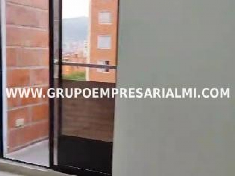 HERMOSO APARTAESTUDIO EN ARRIENDO - SECTOR LOS ALPES COD: 30379 — foto 4