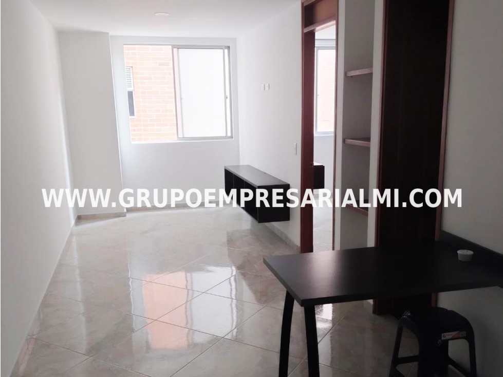 HERMOSO APARTAESTUDIO EN ARRIENDO - SECTOR CALDAS COD: 31709 - 2