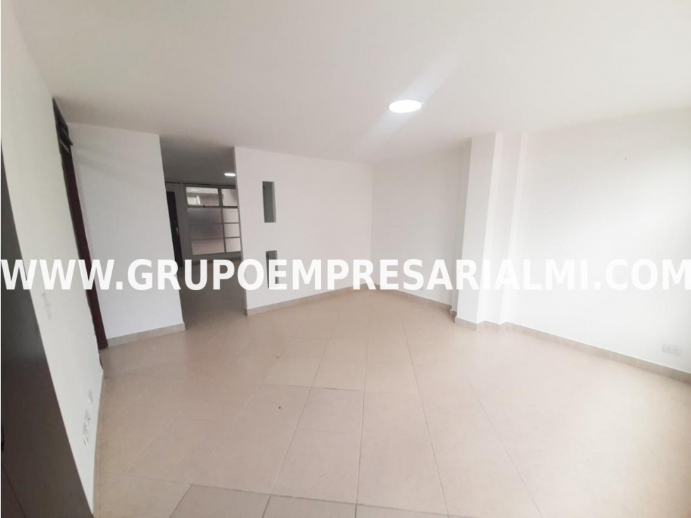 HERMOSO APARTAESTUDIO EN ARRIENDO - SECTOR BELÉN LA PALMA COD: 31874