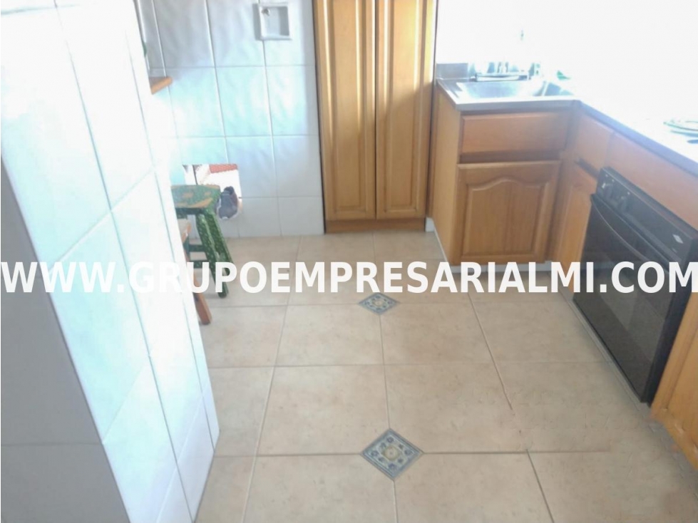HERMOSO APARTAESTUDIO EN ARRIENDO - SECTOR LAURELES COD: 31954 — foto 4