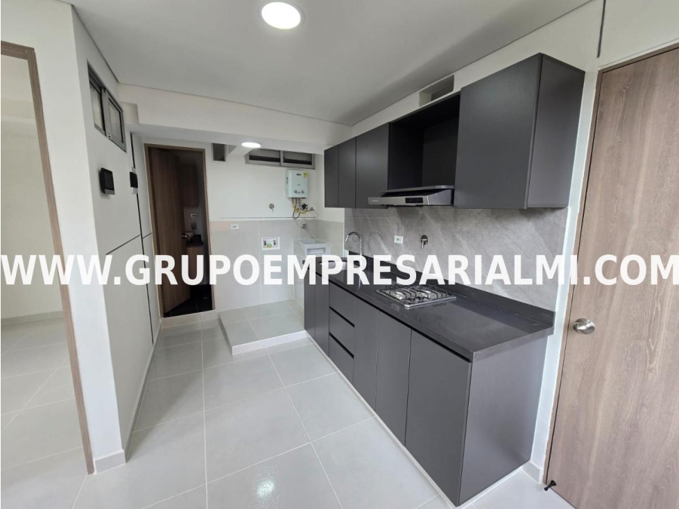 HERMOSO APARTAESTUDIO EN ARRIENDO - SECTOR NIQUIA COD: 33106 — foto 3