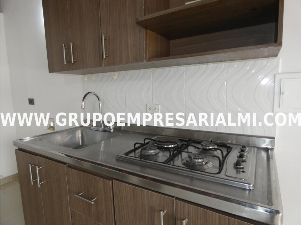 HERMOSO APARTAESTUDIO EN ARRIENDO - SECTOR LA CASTELLANA COD: 31119 — foto 4