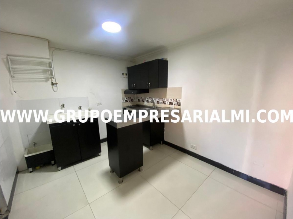 HERMOSO APARTAESTUDIO EN VENTA - SECTOR LOS COLORES COD: 32197